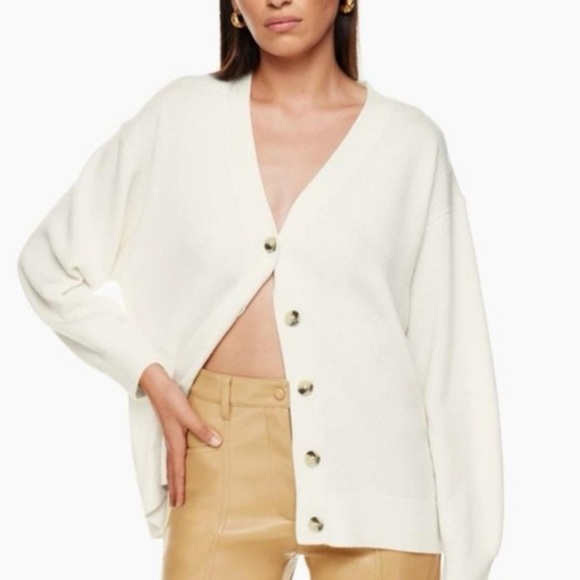 ARITZIA TNA BARRY BUTTON CARDIGAN SWEATER CREAM/IVORY LARGE - Picture 1 of 6